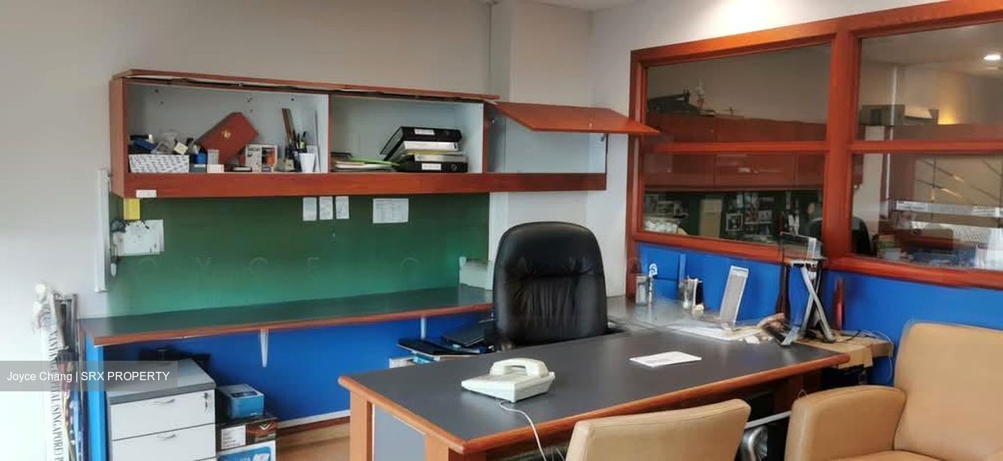 High Street Centre (D6), Office #604229711
